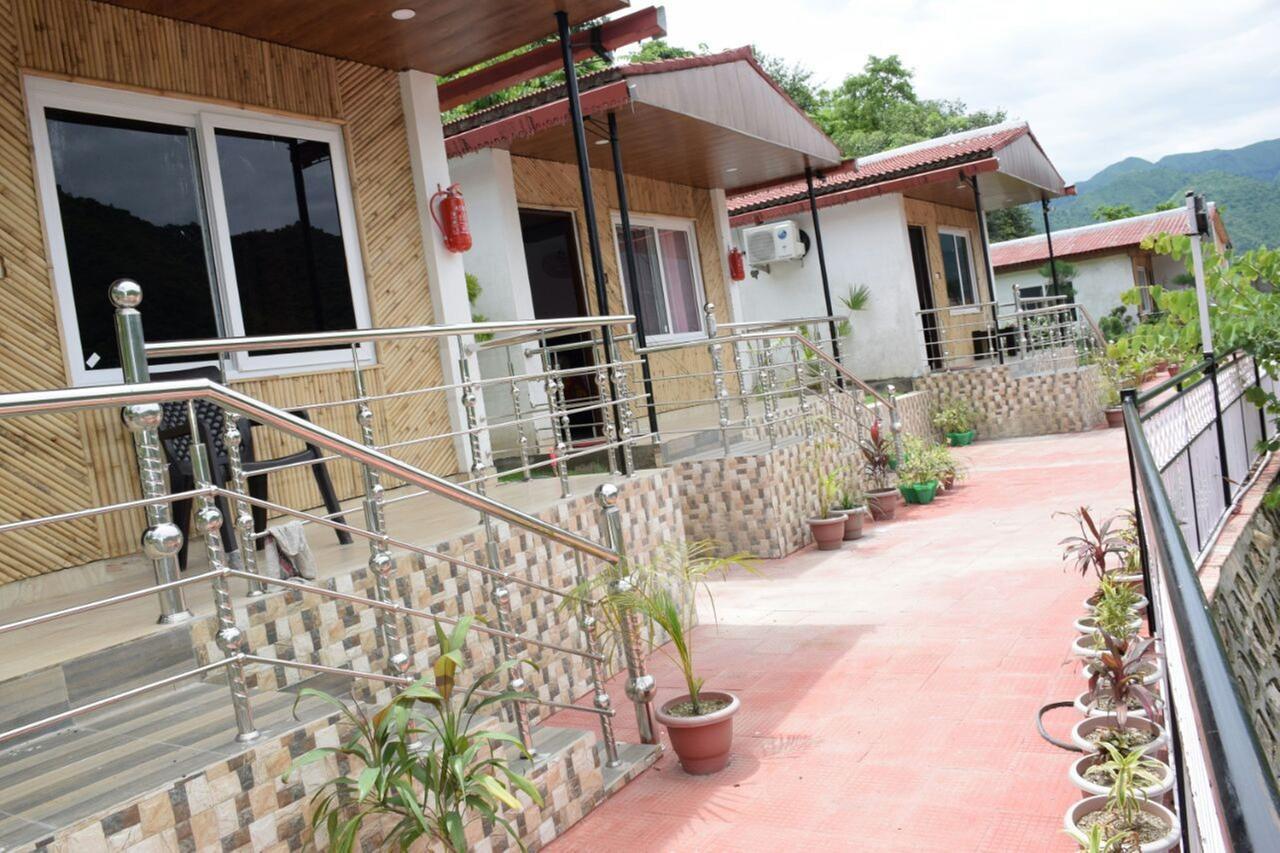 V Resorts Brv Resort Mussoorie Dış mekan fotoğraf
