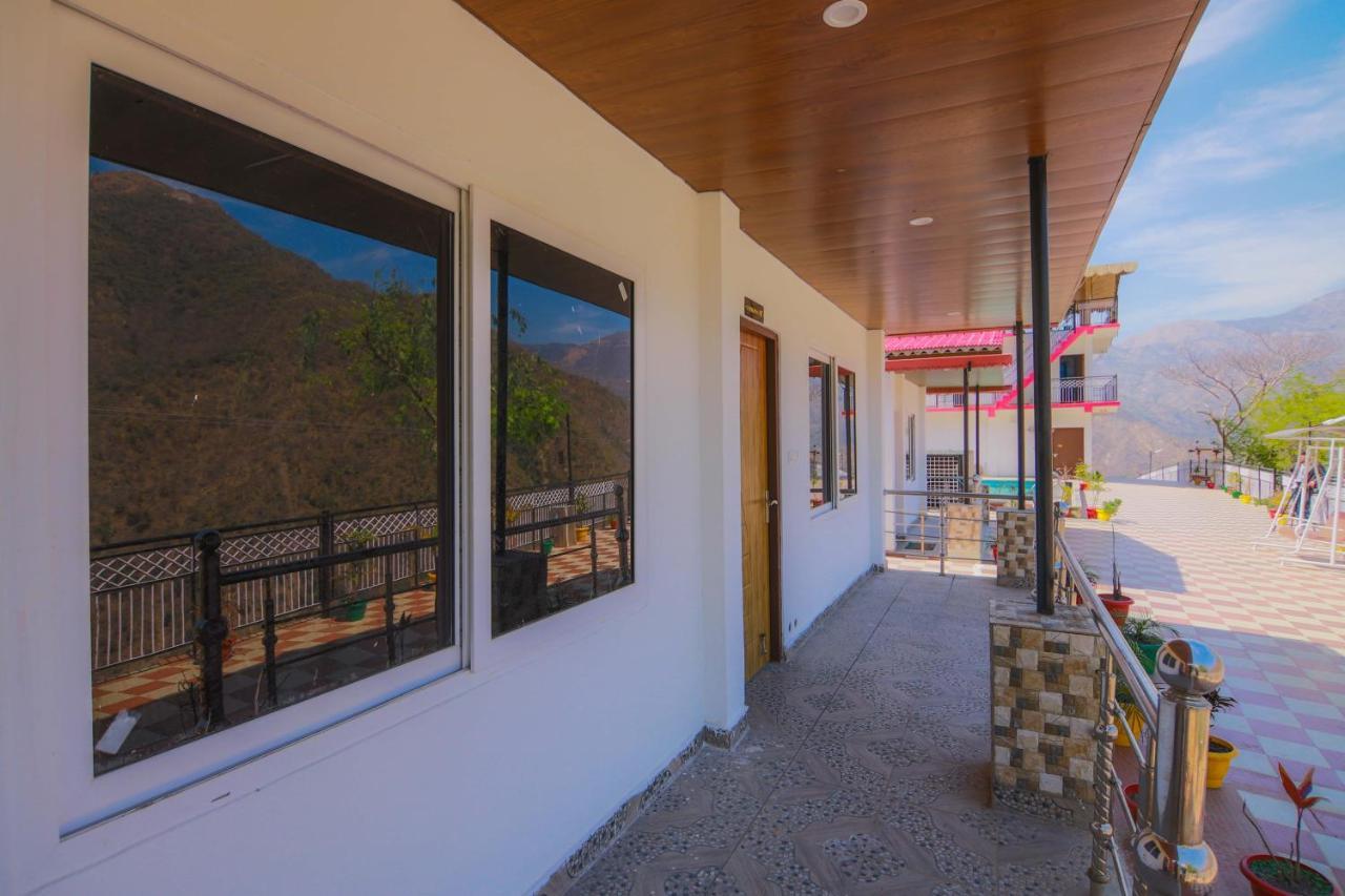 V Resorts Brv Resort Mussoorie Dış mekan fotoğraf